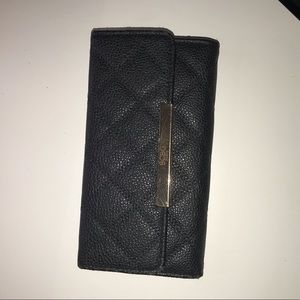 Bcbg wallet